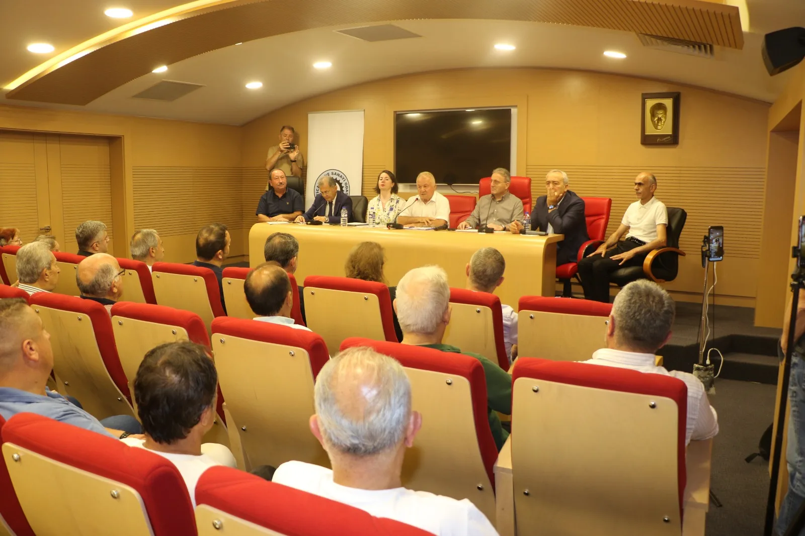 ORTAK AKIL, ORTAK MÜCADELE VE GÜÇLÜ BİR LOBİ İÇİN BİR ARADAYIZ, ÖNCELİĞİMİZ GİRESUN GÜNEY ÇEVRE YOLUDUR